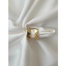 Kadın Çelik Kararmaz Xuping Halka Formunda 14K Altın Renginde Küpe