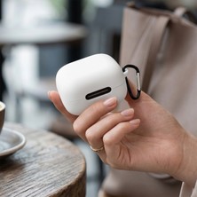 Caseonn Anker Soundcore R50I Nc Kılıf Askı Aparatlı Mat Silikon Beyaz