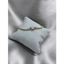 Vip Gold Küçük Taşlı Yıldız Detaylı Bileklik