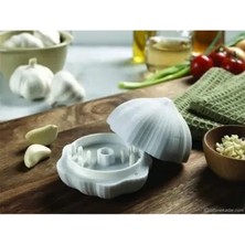 Byanes Sarımsak Şeklinde Plastik Sarımsak Ezici Rondo ve Saklama Kabı