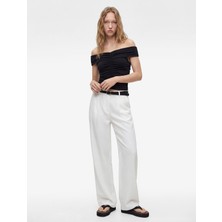 Koton Büzgülü Kolsuz Slim Fit Modal Omzu Açık Bluz