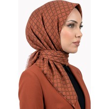 Hadiora Kadın Turuncu Geometrik Desenli Flamlı Eşarp