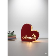 Runc Design Kalp Tasarımlı Gece Lambası - Kırmızı Annem Yazılı Işıklı Dekoratif Obje -Anneler Günü Hediyesi