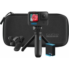 Gopro HERO10, 5k, Siyah Paket - Manyetik Döner Klips, Şarj Edilebilir Pil (2), Kısa (Tripod + Tutma Yeri) ve Taşıma Çantası Içerir