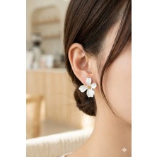 Tılsım Accesories Çiçek Küpe Beyaz