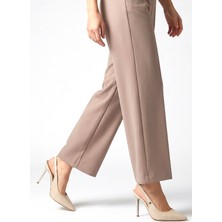 Fiore Ayakkabı Zerina Bej Rugan Esnek Yumuşak Kaymaz Taban Ince Topuklu (11CM) Kadın Stiletto