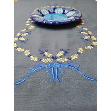 Kurdela Işlemeli 8 Kişilik Indigo Masa Örtüsü
