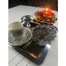 Minoza Gold Detaylı Siyah Şakayık Tasarım Lazer Kesim Kokteyl & Sunum Peçetesi 6 Adet