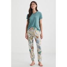 Catherine's Yumuşak Dokulu Pijama Takımı