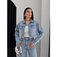 Esra Helvacı Dağınık Taşlı Denim Crop Ceket
