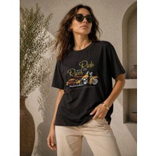 Mevese Kadın Siyah Motosiklet Baskılı Tişört - Bisiklet Yaka Minimalist Tasarım Yazlık Kısa Kollu T-Shirt