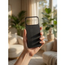 KumOziShop iPhone 17 Pro Uyumlu Karbon Fiber Desenli Darbeye Dayanıklı Kılıf