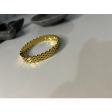 Hüma Butik Çelik Gold Geçmeli Oval Halka Desenli Modern Kelepçe