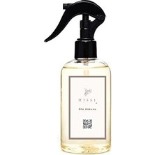 Uravas Store Mi̇ssi̇ 250 ml Black Vanilya Oto Kokusu/spreyi