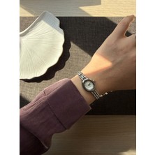 Rubsey Retro Minimal Metal Kordon Vintage Kadın Kol Saati