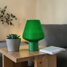 Şeffaf Yeşil Dekoratif Masa Lambası – Minimal Tasarım, E14 Duy, 2m Kablolu, Modern Gece Lambası, Beyaz Işık Ampul Hediyeli