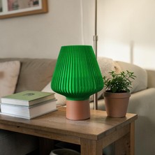 Şeffaf Yeşil Dekoratif Masa Lambası – Minimal Tasarım, E14 Duy, 2m Kablolu, Modern Gece Lambası, Beyaz Işık Ampul Hediyeli