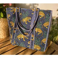 Kapitoneli Kaplan Desenli Tote Bag – Büyük Boy Print Baskı Kumaş Çanta