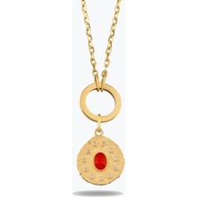Goldium Jewellery Oval Kırmızı Taşlı Asimetrik Madalyon Charm Kolye