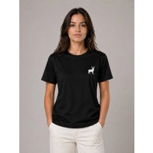 Mevese Kadın Minimal Geyik Logolu Tişört Bisiklet Yaka Kısa kol Yazlık T-Shirt - Siyah