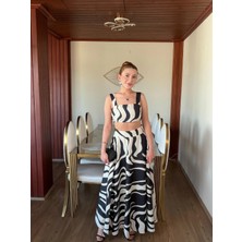 Arwey Zebra Desenli Büstiyerli Takım - Siyah / Beyaz