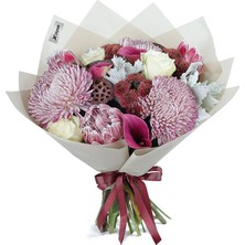 Çiçeek Protea Anastasya Gala ve Lotus Çiçek Buketi (L)