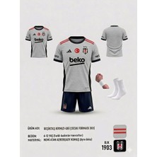Yenteks Beşiktaş. Deplasman Kırmızı Şerit  Çocuk Forma Takımı 4 Lü Set Forma+Şort+Bileklik+Çorap