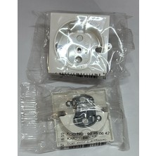 Viko 90950642 Karre Beyaz Çocuk Korumalı Topraklı Priz Düğme/kapak (Mekanizma Hariç) = 2 Adet