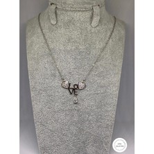 Love Yazılı Taşlı Silver Çelik Kolye