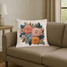 Minoza Dijital Baskılı Krem Zeminli Pastel Çiçek Desenli Dekoratif Kırlent Kılıfı