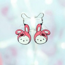 Brand House Çok Renkli V2 Hello Kitty 3D Sallantılı Küpe – Sevimli Trend Kadın Aksesuar
