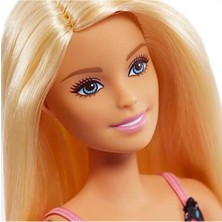 MarkEntegra Barbie Süpermarkette Oyun Seti, Alışveriş Sepeti ve 25'ten Fazla Aksesuar Dahil FRP01