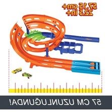 MarkEntegra Hot Wheels Ikili Yarış ve Akrobasi Pisti Hot Wheels Ikili Yarış ve Akrobasi Pisti, 2 Adet 1:64 Ölçekli Oyuncak Araba, Kolayca Saklanabilir HTK17