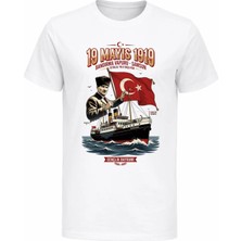 Efendioğlu Design Kısa Kol Gençlik Bayramı 19 Mayıs 1919 Baskılı Atatürk ve Bandırma Vapuru Baskılı Çocuk T-Shirt
