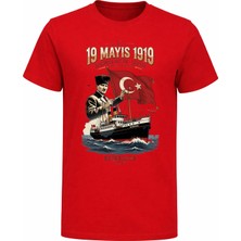 Efendioğlu Design Gençlik Bayramı 19 Mayıs 1919 Baskılı Atatürk ve Bandırma Vapuru Baskılı T-Shirt