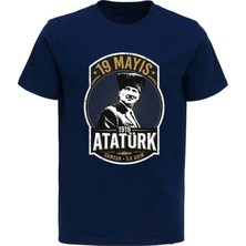 Efendioğlu Design Samsun Ilk Adım Yuvarlak Baskılı 19 Mayıs Atatürk Baskılı Pamuklu T-Shirt