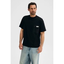 Grimelange Pocket Erkek %100 Organik Pamuklu Dokuma Cepli Etiket Detaylı Siyah T-Shirt