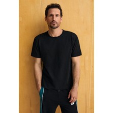 Grimelange Axıon Erkek %100 Organik Pamuklu Yuvarlak Yakalı Regular Fit Siyah T-Shirt