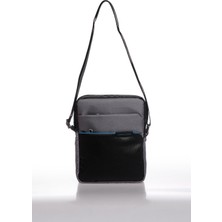 Pierre Cardin Gri Erkek Askılı Çanta Su Geçirmez Kumaş ile Ergonomik Tasarım 01PC001154-GR