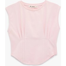 Koton Dikiş Detaylı Slim Fit Bisiklet Yaka Kolsuz Crop Tişört