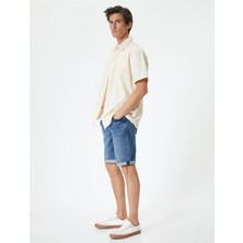 Koton Slim Fit Düğmeli Cepli Lacivert Kot Şort Erkekler İçin Katlı Paça Detaylı Rahat Kesim