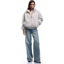 Koton Fermuarlı Dik Yaka Cepli Suni Kürk Peluş Oversize Crop Mont