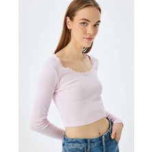 Koton Dantel Detaylı Uzun Kollu Slim Fit Crop Tişört
