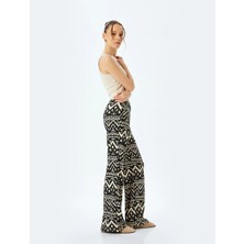 Koton Bürümcük Regular Fit Desenli Pantolon