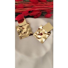 İpar Aksesuar Press Küp Metal Gold Küpe