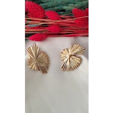 İpar Aksesuar Kabartmalı Metal Gold Küpe