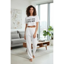 Moda Şahsenem Moda Kadın Beyaz Baskılı Crop T-Shirt Pantolon Takım Rahat Günlük Kombin 2’li Set