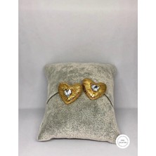 Carette De Terre Taşlı Gold Renk Çelik Kalp Küpe
