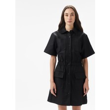 Lacoste Kadın Classic Fit Kısa Kollu Siyah Elbise