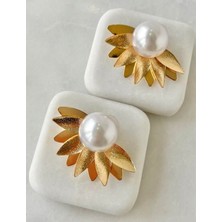 Nish Point Çiçek Model Altın Rengi Incili Küpe
